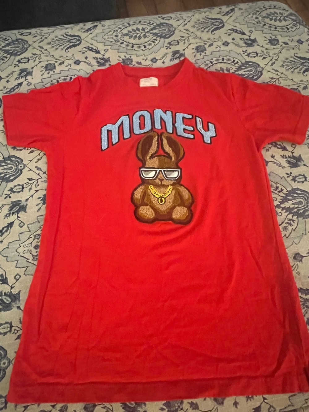 FWRD DenimDesign t-shirt with Curved "MONEY" embroidered bunny size 18-20 kids